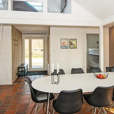 Homely Holiday In Juelsminde With Sauna Hébergement de vacances *