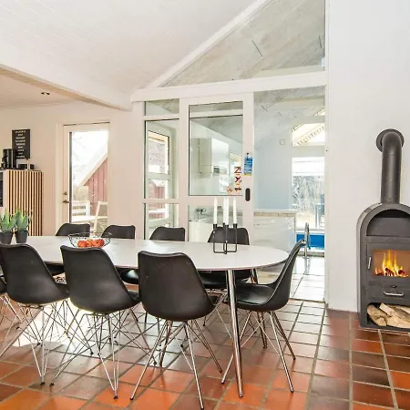 Homely Holiday In Juelsminde With Sauna Hébergement de vacances Sonderby (Midtjylland)