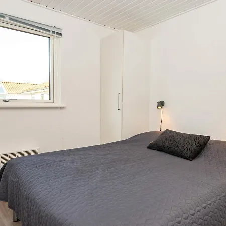 Homely Holiday In Juelsminde With Sauna Hébergement de vacances *