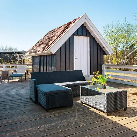 Hébergement de vacances Homely Holiday In Juelsminde With Sauna