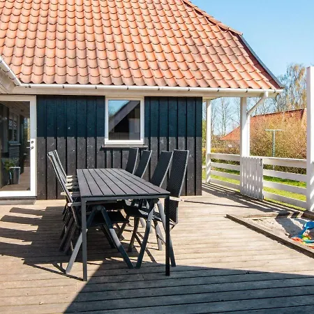 Homely Holiday In Juelsminde With Sauna Hébergement de vacances Sonderby (Midtjylland)